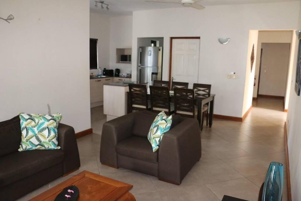 Villa Des Frangipanes 라 골레트 외부 사진